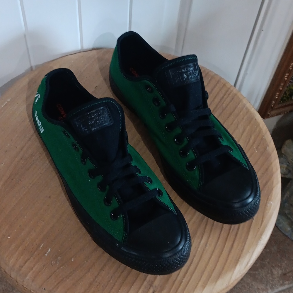 Custom Chuck Taylor Green Black Ballet Dancer Sasha + ballet pointe ribbon